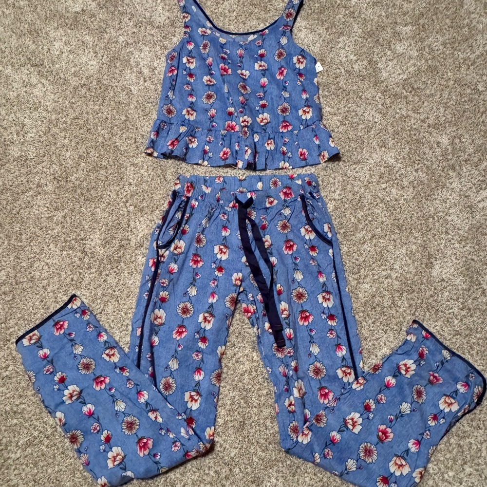 NWT Jane and Bleecker Floral Pajama Set - Tank Top & Drawstring Pants